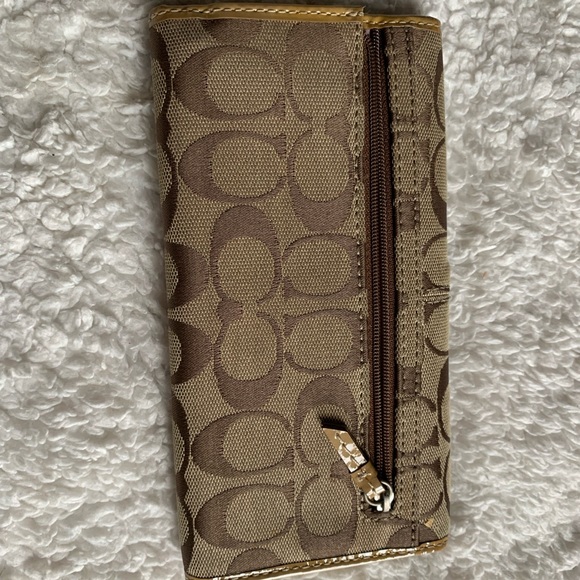 Coach wallet - Picture 2 of 3